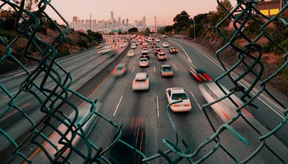 开云全站-广东男篮大胜北京队，再次领跑积分榜，广东男篮和北京男篮视频