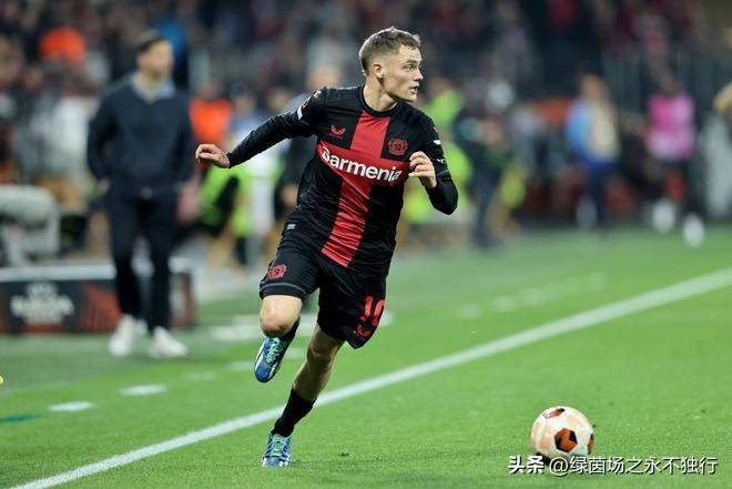 德甲豪门补强中场，目标锁定联赛冠军