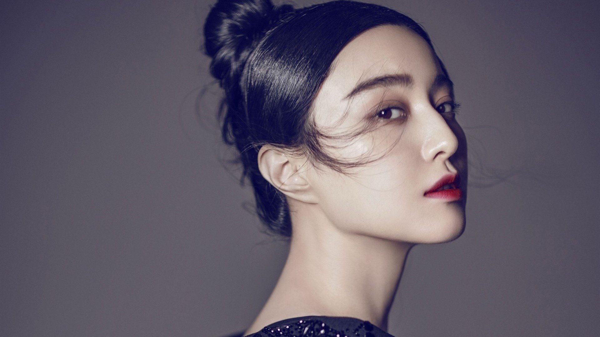 多特蒙德前场火力梗阻，球队进攻组织混乱，多特蒙德球队实力