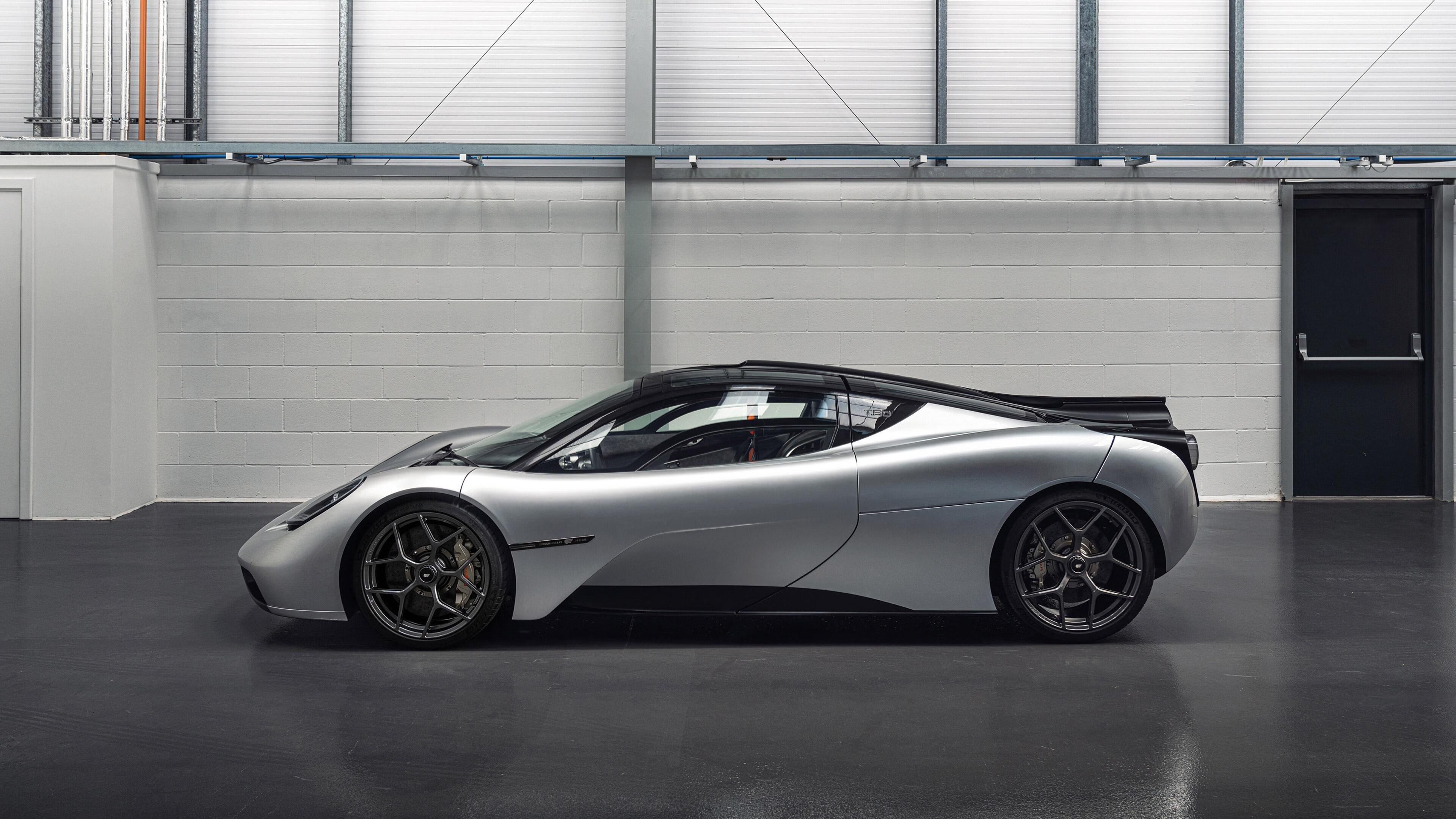 开云平台-巴尔：全黑队的“战术支持者”，无论是防守还是传球，他都是球队的重要一员