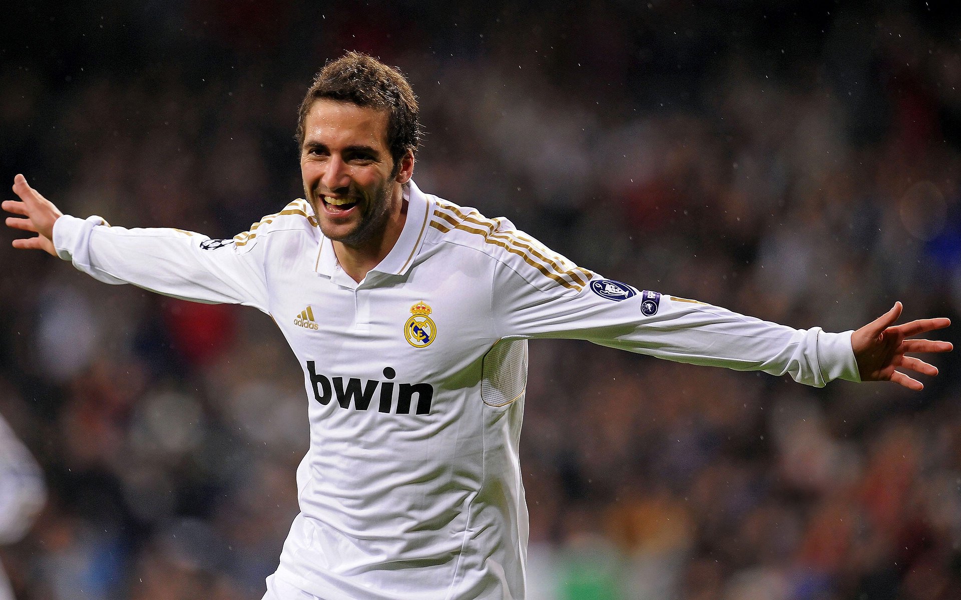 开云体育官方入口-库里：几百场三分破敌，从“特殊效果”到“正统线”！，库里三分总数突破2700