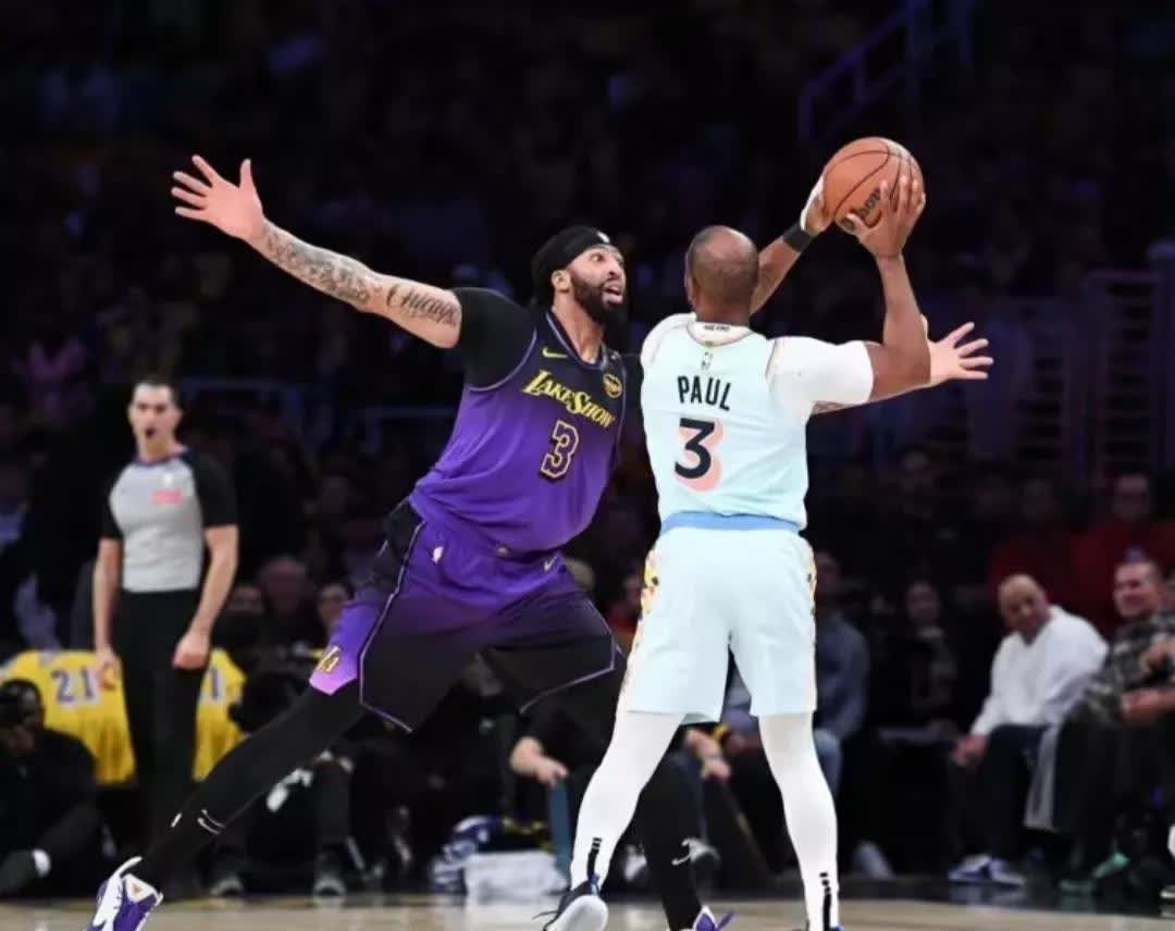 包含开云体育：凯尔特人队防守训练：斯玛特指导年轻球员，提升防守意识的词条