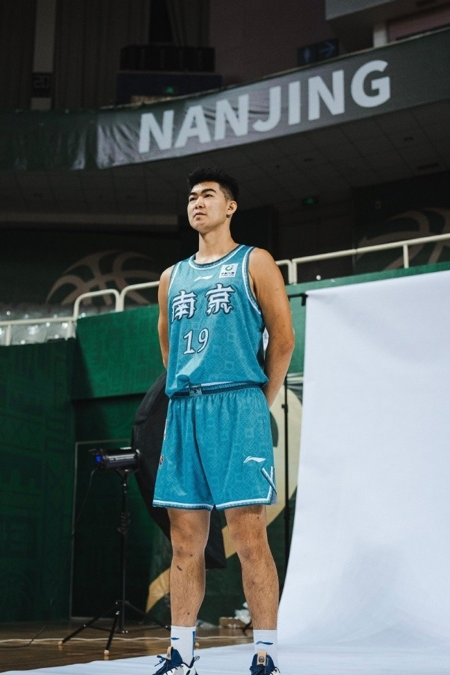 包含开云体育:篮球装备:科技创新如何提升运动表现?的词条 包含开云体育:篮球装备:科技创新如何提升运动表现?的词条