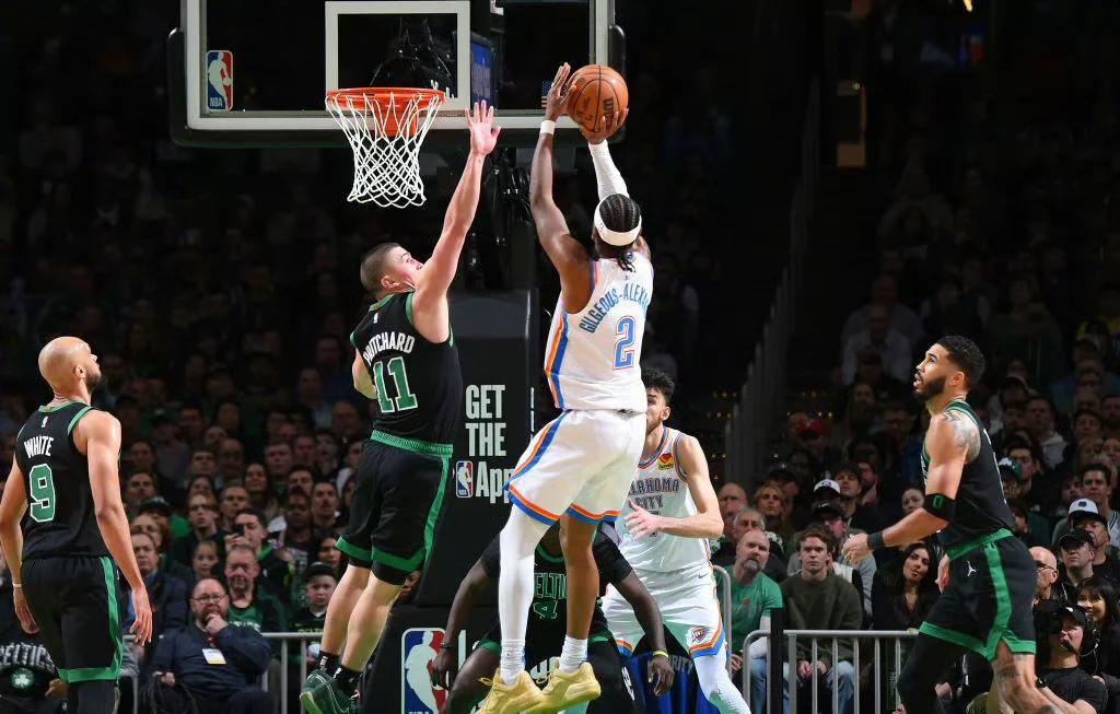 开云体育:凯尔特人队防守策略:如何限制对手的内线得分?的简单介绍 开云体育:凯尔特人队防守策略:如何限制对手的内线得分?的简单介绍