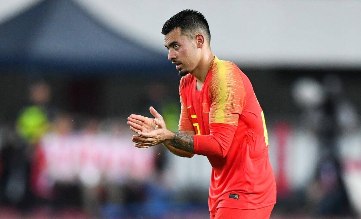 包含开云体育:艾克森:归化球员对中国足球的文化融合与社会影响的词条 包含开云体育:艾克森:归化球员对中国足球的文化融合与社会影响的词条